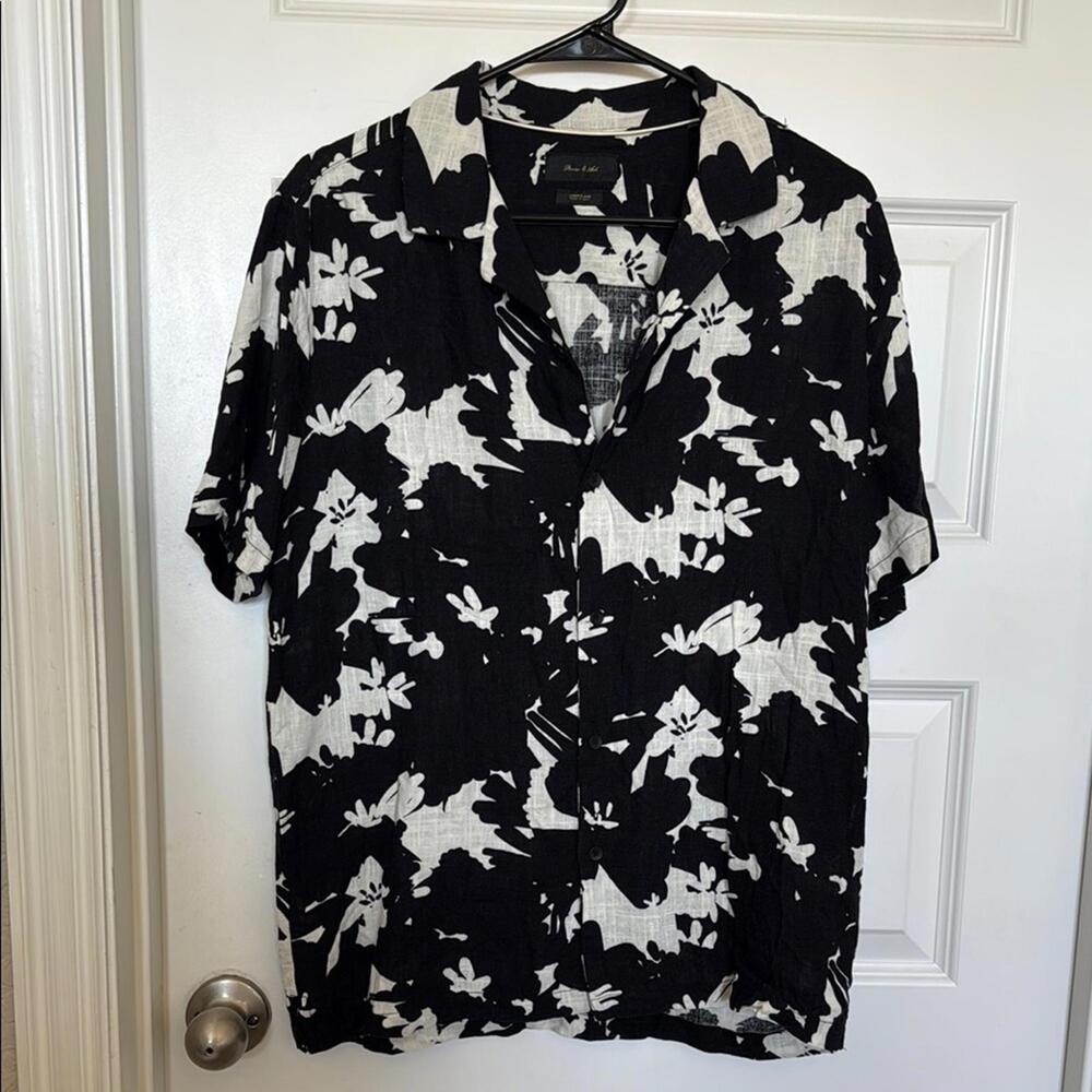 NWOT Porter & Ash Casual Button Down Shirt Sz Medium